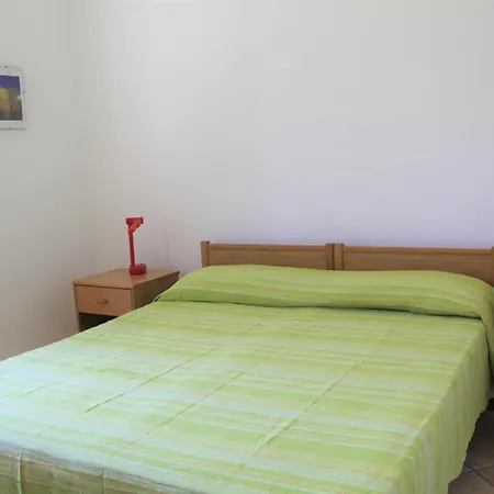 Faro Apartament Capo Vaticano